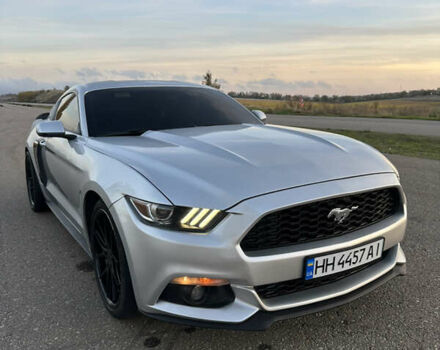 Серый Форд Мустанг, объемом двигателя 2.3 л и пробегом 173 тыс. км за 14500 $, фото 11 на Automoto.ua