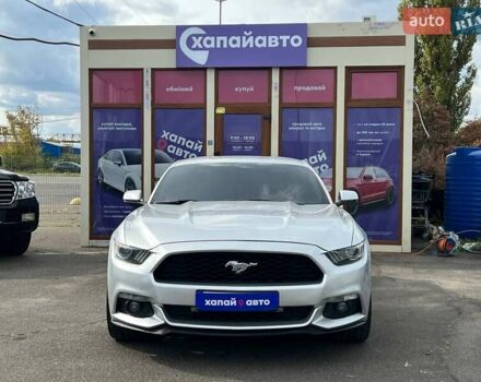 Серый Форд Мустанг, объемом двигателя 2.26 л и пробегом 172 тыс. км за 14700 $, фото 1 на Automoto.ua