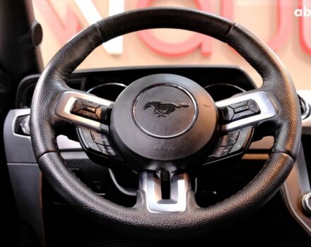 Серый Форд Мустанг, объемом двигателя 2.3 л и пробегом 91 тыс. км за 13900 $, фото 6 на Automoto.ua