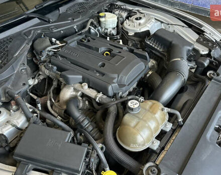 Серый Форд Мустанг, объемом двигателя 2.3 л и пробегом 173 тыс. км за 14500 $, фото 16 на Automoto.ua