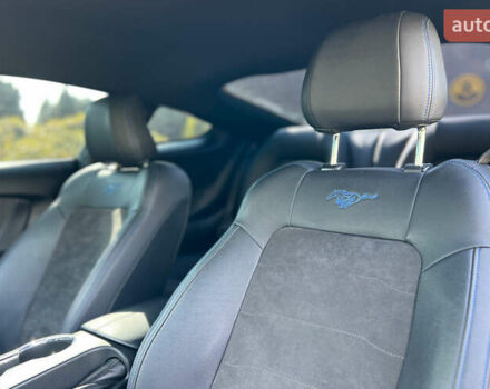 Серый Форд Мустанг, объемом двигателя 2.3 л и пробегом 91 тыс. км за 16999 $, фото 9 на Automoto.ua