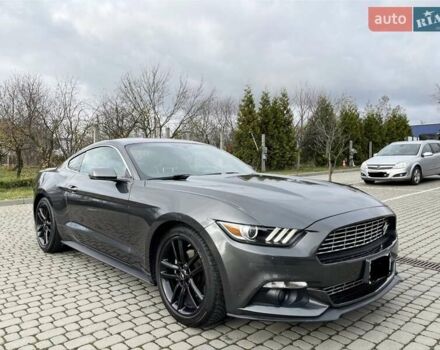 Серый Форд Мустанг, объемом двигателя 2.26 л и пробегом 98 тыс. км за 16700 $, фото 1 на Automoto.ua