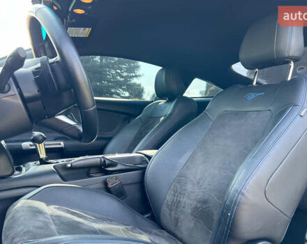 Серый Форд Мустанг, объемом двигателя 2.3 л и пробегом 91 тыс. км за 16999 $, фото 8 на Automoto.ua