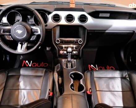 Серый Форд Мустанг, объемом двигателя 2.3 л и пробегом 91 тыс. км за 13900 $, фото 7 на Automoto.ua