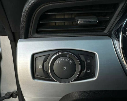 Серый Форд Мустанг, объемом двигателя 2.26 л и пробегом 161 тыс. км за 13599 $, фото 27 на Automoto.ua