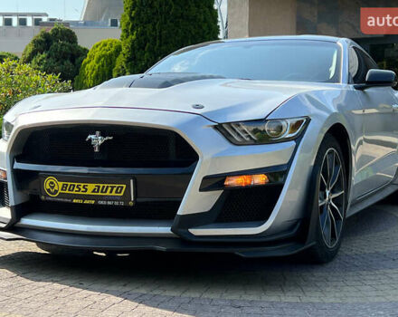 Серый Форд Мустанг, объемом двигателя 2.3 л и пробегом 91 тыс. км за 16999 $, фото 2 на Automoto.ua