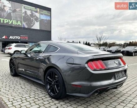 Серый Форд Мустанг, объемом двигателя 2.26 л и пробегом 98 тыс. км за 16700 $, фото 10 на Automoto.ua