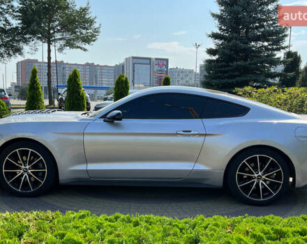 Серый Форд Мустанг, объемом двигателя 2.3 л и пробегом 91 тыс. км за 16999 $, фото 3 на Automoto.ua