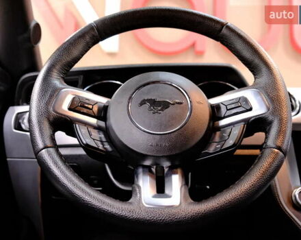 Серый Форд Мустанг, объемом двигателя 2.3 л и пробегом 91 тыс. км за 13900 $, фото 38 на Automoto.ua