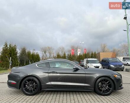 Серый Форд Мустанг, объемом двигателя 2.26 л и пробегом 98 тыс. км за 16700 $, фото 8 на Automoto.ua