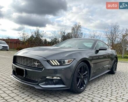 Серый Форд Мустанг, объемом двигателя 2.26 л и пробегом 98 тыс. км за 16700 $, фото 2 на Automoto.ua