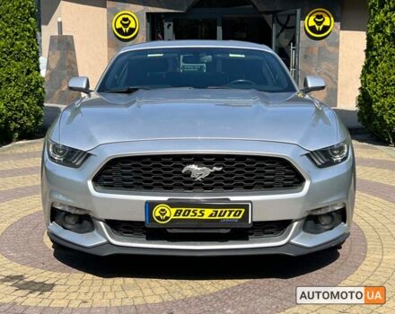 Серый Форд Мустанг, объемом двигателя 2.3 л и пробегом 115 тыс. км за 17300 $, фото 1 на Automoto.ua