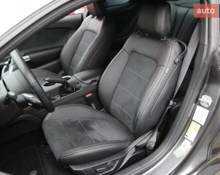 Серый Форд Мустанг, объемом двигателя 4.95 л и пробегом 51 тыс. км за 25500 $, фото 8 на Automoto.ua