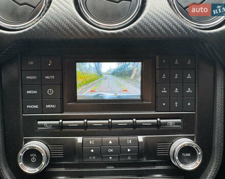 Серый Форд Мустанг, объемом двигателя 3.7 л и пробегом 126 тыс. км за 18440 $, фото 17 на Automoto.ua