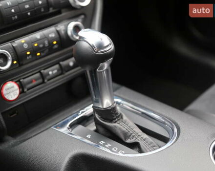 Серый Форд Мустанг, объемом двигателя 4.95 л и пробегом 51 тыс. км за 25500 $, фото 18 на Automoto.ua