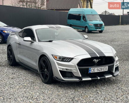 Серый Форд Мустанг, объемом двигателя 2.26 л и пробегом 80 тыс. км за 17500 $, фото 3 на Automoto.ua