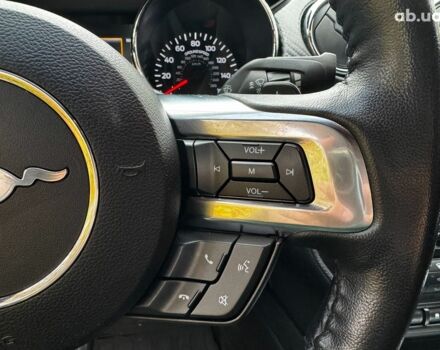 Серый Форд Мустанг, объемом двигателя 3.7 л и пробегом 126 тыс. км за 18440 $, фото 14 на Automoto.ua