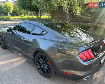 Серый Форд Мустанг, объемом двигателя 2.26 л и пробегом 162 тыс. км за 16750 $, фото 10 на Automoto.ua