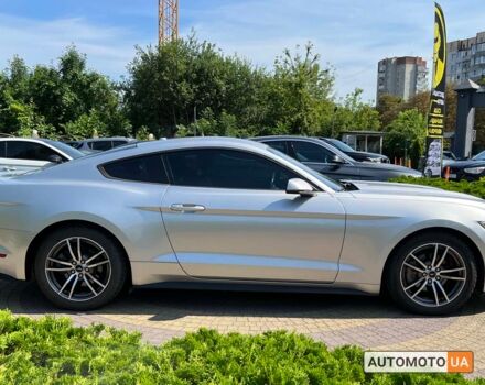 Серый Форд Мустанг, объемом двигателя 2.3 л и пробегом 115 тыс. км за 17300 $, фото 7 на Automoto.ua