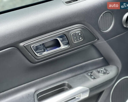 Серый Форд Мустанг, объемом двигателя 2.26 л и пробегом 80 тыс. км за 17500 $, фото 20 на Automoto.ua