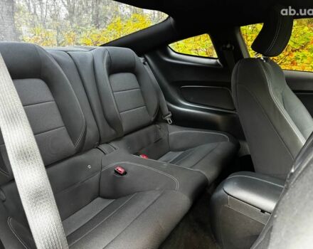 Серый Форд Мустанг, объемом двигателя 3.7 л и пробегом 126 тыс. км за 18440 $, фото 30 на Automoto.ua