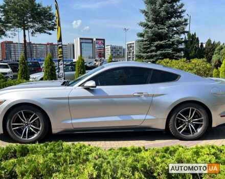 Серый Форд Мустанг, объемом двигателя 2.3 л и пробегом 115 тыс. км за 17300 $, фото 3 на Automoto.ua