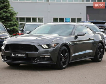 Серый Форд Мустанг, объемом двигателя 4.95 л и пробегом 51 тыс. км за 25500 $, фото 2 на Automoto.ua