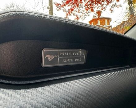 Серый Форд Мустанг, объемом двигателя 3.7 л и пробегом 126 тыс. км за 18440 $, фото 22 на Automoto.ua