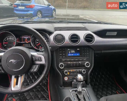 Серый Форд Мустанг, объемом двигателя 2.26 л и пробегом 162 тыс. км за 14999 $, фото 14 на Automoto.ua