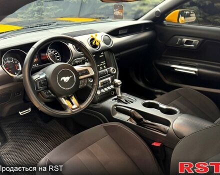 Сірий Форд Мустанг, об'ємом двигуна 2.3 л та пробігом 107 тис. км за 19999 $, фото 6 на Automoto.ua