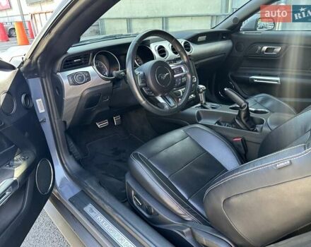 Серый Форд Мустанг, объемом двигателя 4.95 л и пробегом 67 тыс. км за 27600 $, фото 31 на Automoto.ua