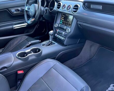 Серый Форд Мустанг, объемом двигателя 5 л и пробегом 39 тыс. км за 16500 $, фото 11 на Automoto.ua