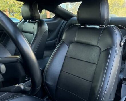 Серый Форд Мустанг, объемом двигателя 2.26 л и пробегом 27 тыс. км за 19100 $, фото 18 на Automoto.ua