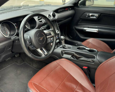 Серый Форд Мустанг, объемом двигателя 4.95 л и пробегом 74 тыс. км за 29500 $, фото 7 на Automoto.ua