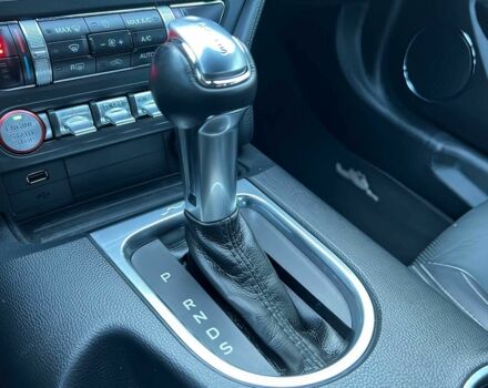 Серый Форд Мустанг, объемом двигателя 5 л и пробегом 39 тыс. км за 16500 $, фото 13 на Automoto.ua