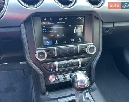 Серый Форд Мустанг, объемом двигателя 4.95 л и пробегом 67 тыс. км за 27600 $, фото 16 на Automoto.ua