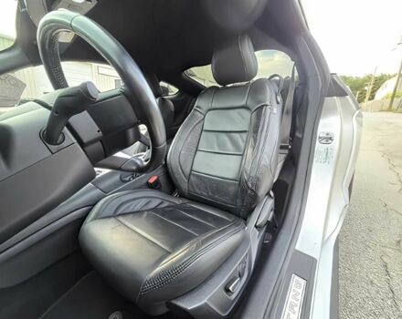 Серый Форд Мустанг, объемом двигателя 5 л и пробегом 46 тыс. км за 18900 $, фото 7 на Automoto.ua