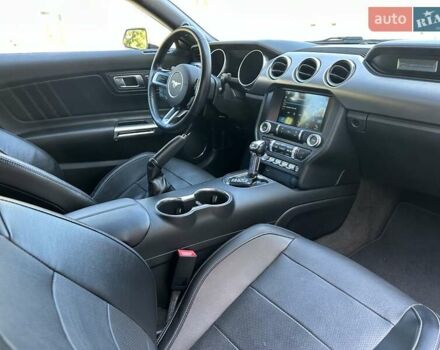 Серый Форд Мустанг, объемом двигателя 4.95 л и пробегом 67 тыс. км за 27600 $, фото 21 на Automoto.ua