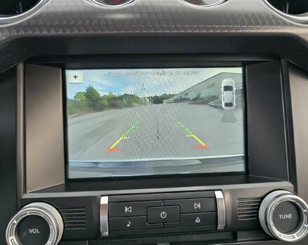 Серый Форд Мустанг, объемом двигателя 5 л и пробегом 46 тыс. км за 18900 $, фото 9 на Automoto.ua