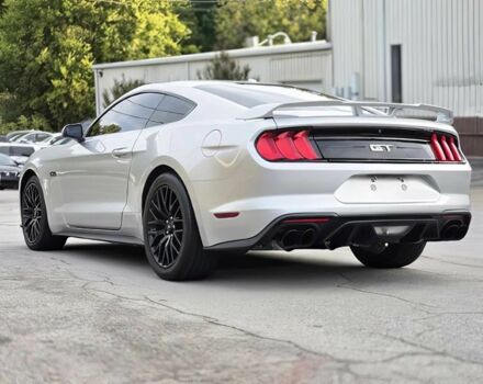 Серый Форд Мустанг, объемом двигателя 5 л и пробегом 46 тыс. км за 18900 $, фото 6 на Automoto.ua