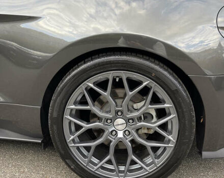 Сірий Форд Мустанг, об'ємом двигуна 4.95 л та пробігом 45 тис. км за 32000 $, фото 5 на Automoto.ua