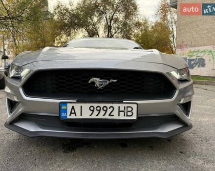 Серый Форд Мустанг, объемом двигателя 2.26 л и пробегом 85 тыс. км за 21500 $, фото 31 на Automoto.ua