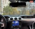 Серый Форд Мустанг, объемом двигателя 2.26 л и пробегом 85 тыс. км за 21500 $, фото 13 на Automoto.ua