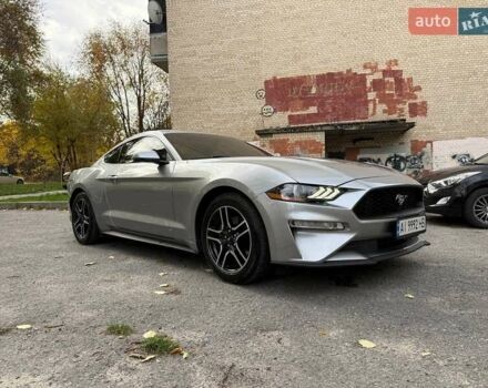 Серый Форд Мустанг, объемом двигателя 2.26 л и пробегом 85 тыс. км за 21500 $, фото 36 на Automoto.ua
