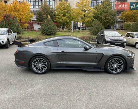 Сірий Форд Мустанг, об'ємом двигуна 4.95 л та пробігом 45 тис. км за 32000 $, фото 4 на Automoto.ua