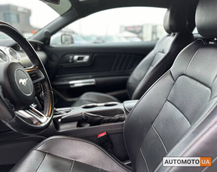 Серый Форд Мустанг, объемом двигателя 2.3 л и пробегом 91 тыс. км за 22400 $, фото 14 на Automoto.ua