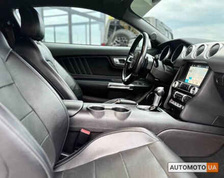 Серый Форд Мустанг, объемом двигателя 2.3 л и пробегом 91 тыс. км за 22400 $, фото 22 на Automoto.ua