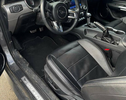 Серый Форд Мустанг, объемом двигателя 2.3 л и пробегом 69 тыс. км за 13800 $, фото 5 на Automoto.ua