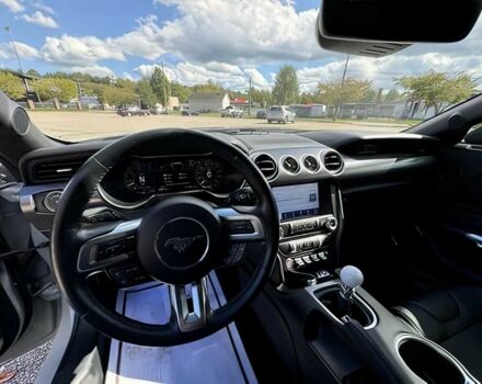 Серый Форд Мустанг, объемом двигателя 5 л и пробегом 23 тыс. км за 28000 $, фото 9 на Automoto.ua