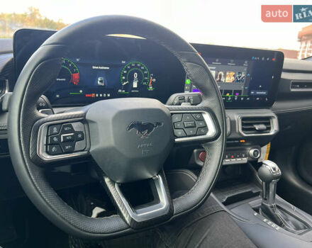 Серый Форд Мустанг, объемом двигателя 5 л и пробегом 8 тыс. км за 70000 $, фото 17 на Automoto.ua
